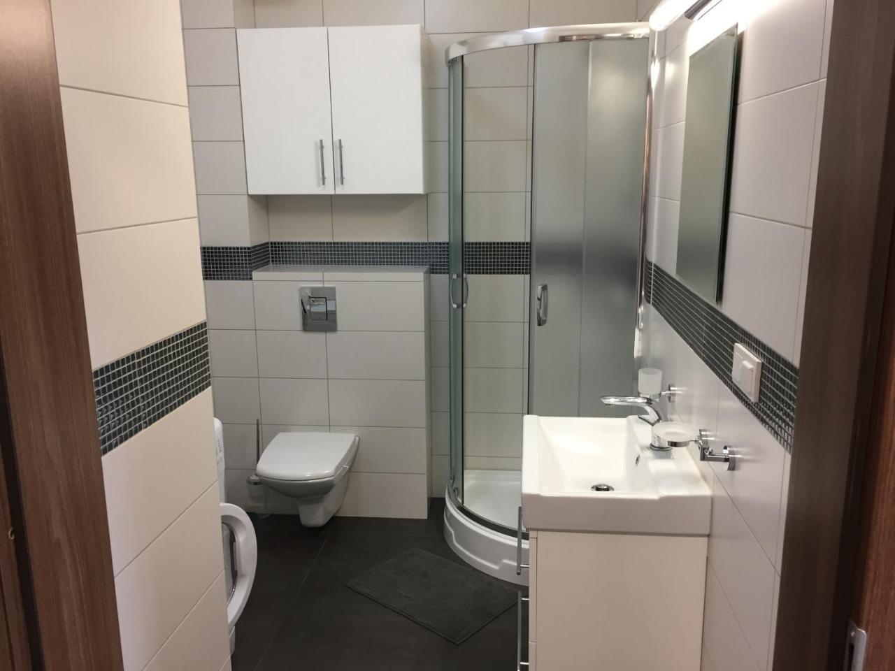 Apartament Malinowy Pogorzelica โปกอร์เชลีจา ภายนอก รูปภาพ