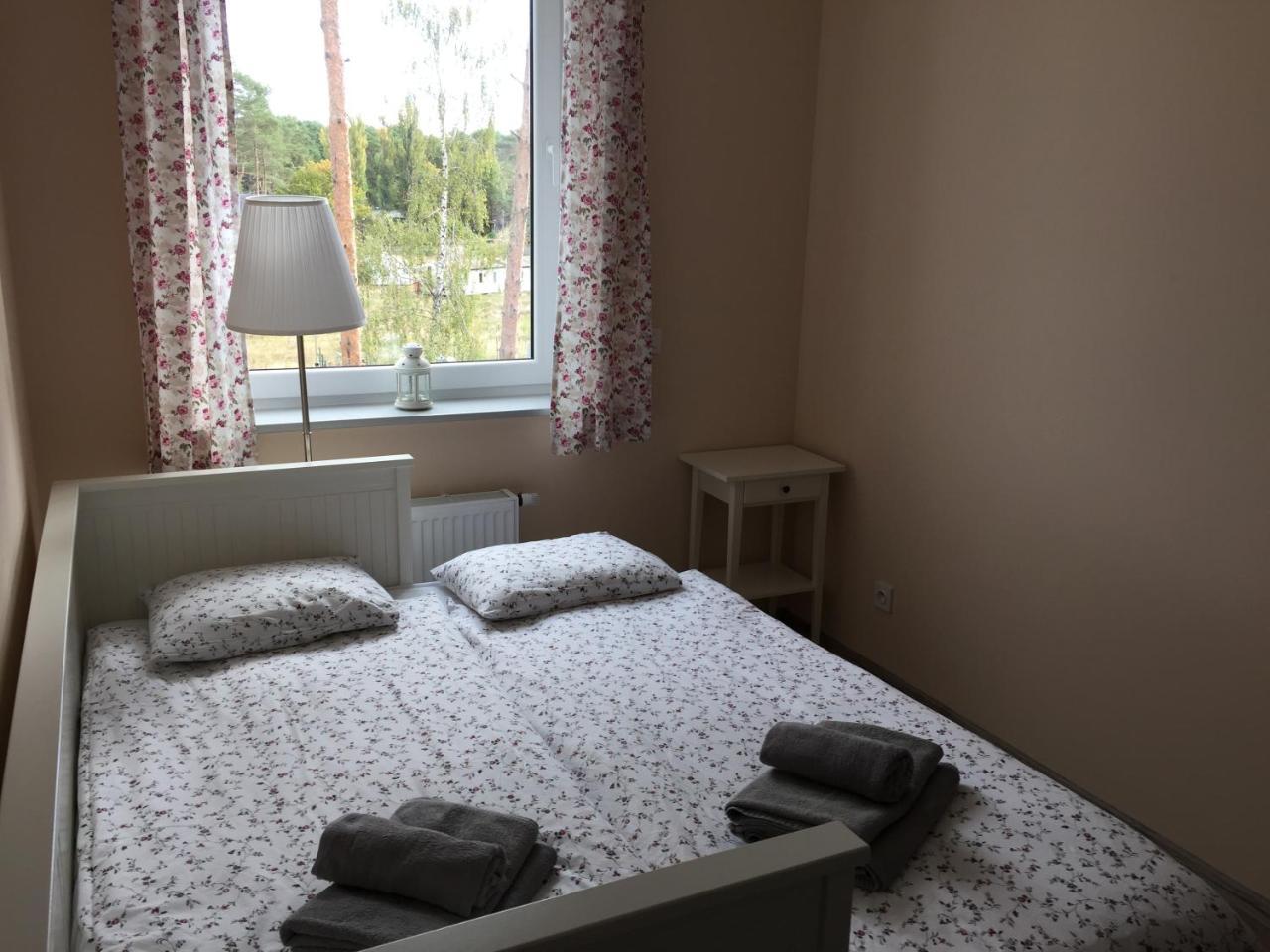 Apartament Malinowy Pogorzelica โปกอร์เชลีจา ภายนอก รูปภาพ
